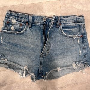Abercrombie & Fitch The Mom Short